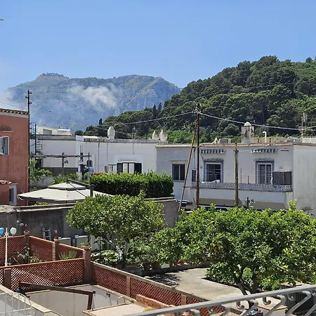Il Portico Alojamento de Acomodação e Pequeno-almoço Capri